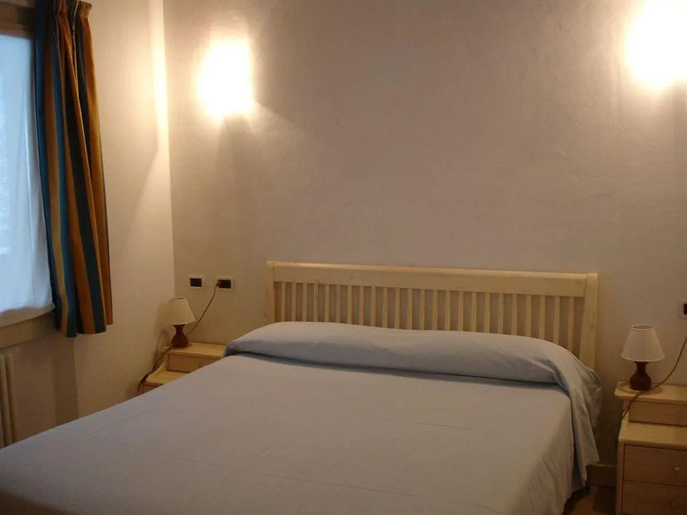 Residence Oasi Dei Celti Dorio 3*,